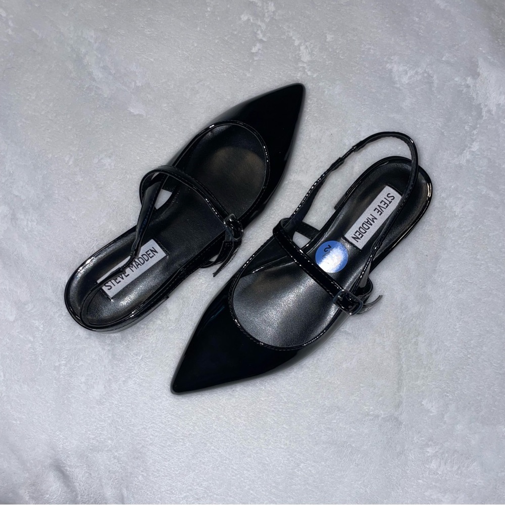 Steve Madden Black Patent Flats